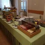 מלון Blaha Lujza באלאטונפורד