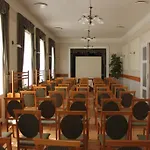 Blaha Lujza באלאטונפורד