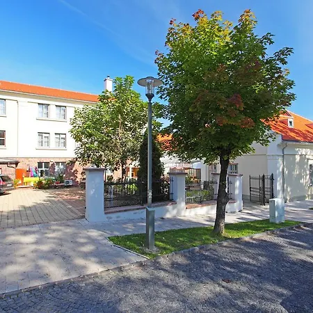 Blaha Lujza Hotel 3*