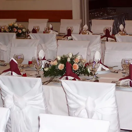 Blaha Lujza Hotel 3*