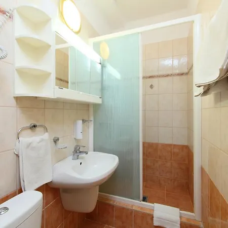 Ξενοδοχείο Blaha Lujza 3*