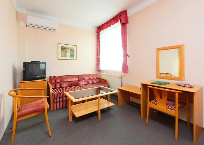 Отель Blaha Lujza Балатонфюред