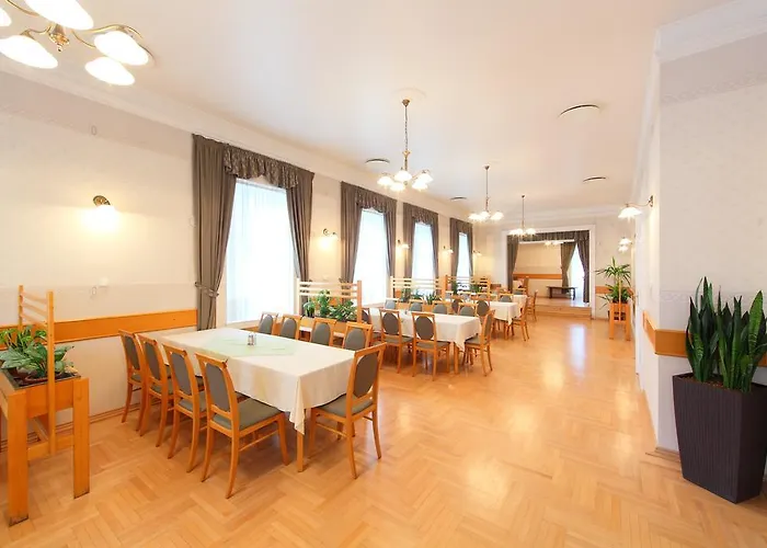 Blaha Lujza באלאטונפורד