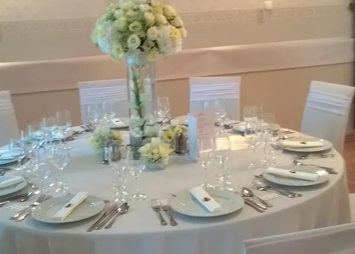 Blaha Lujza מלון באלאטונפורד