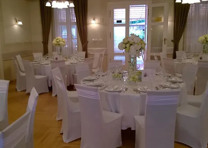 Отель Blaha Lujza 3*