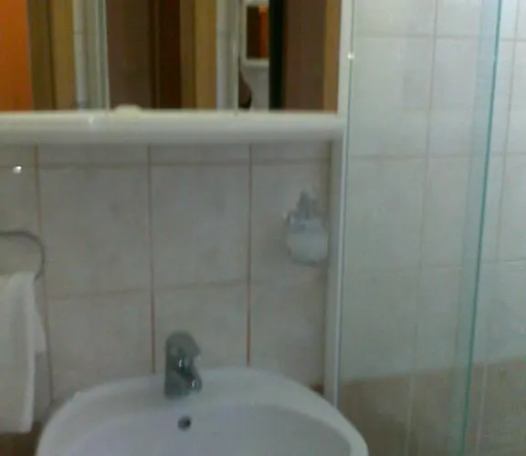 Blaha Lujza ホテル 3*