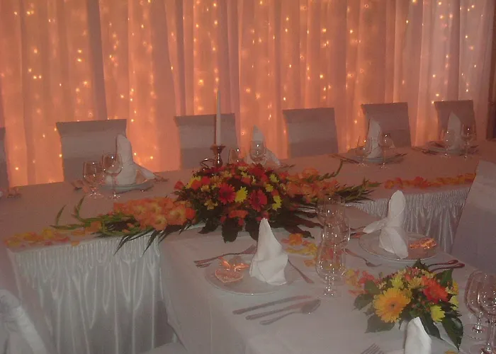 Blaha Lujza מלון באלאטונפורד