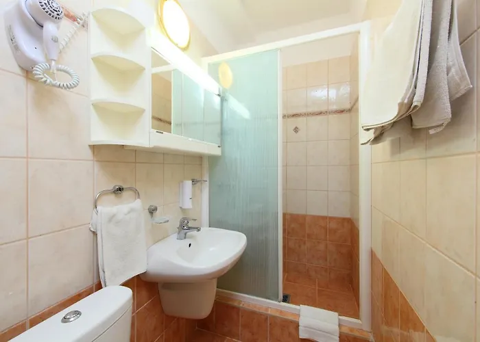 Отель Blaha Lujza 3*